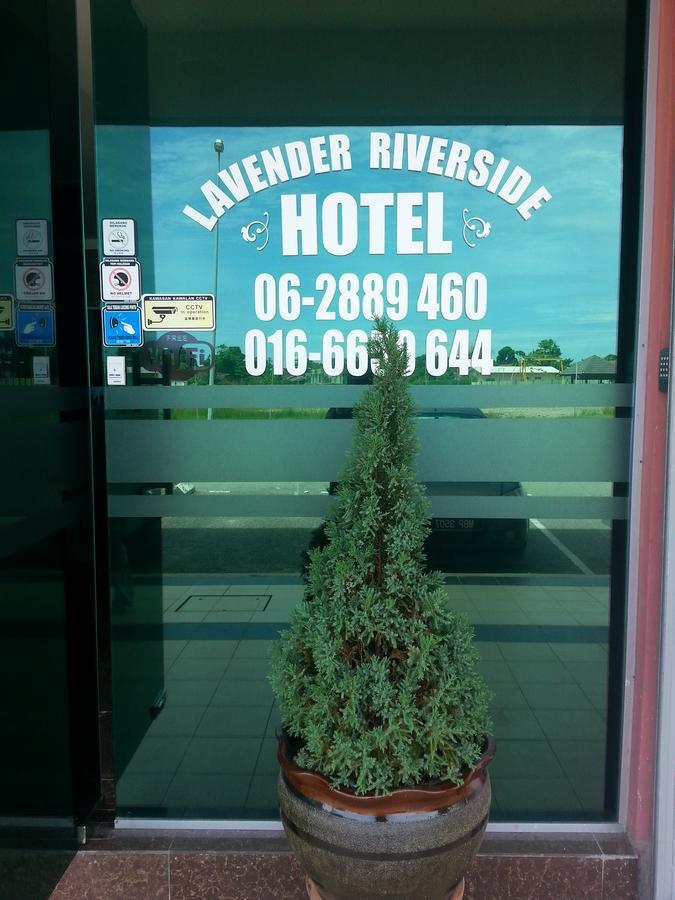 Lavender Riverside Hotel Malacca Extérieur photo