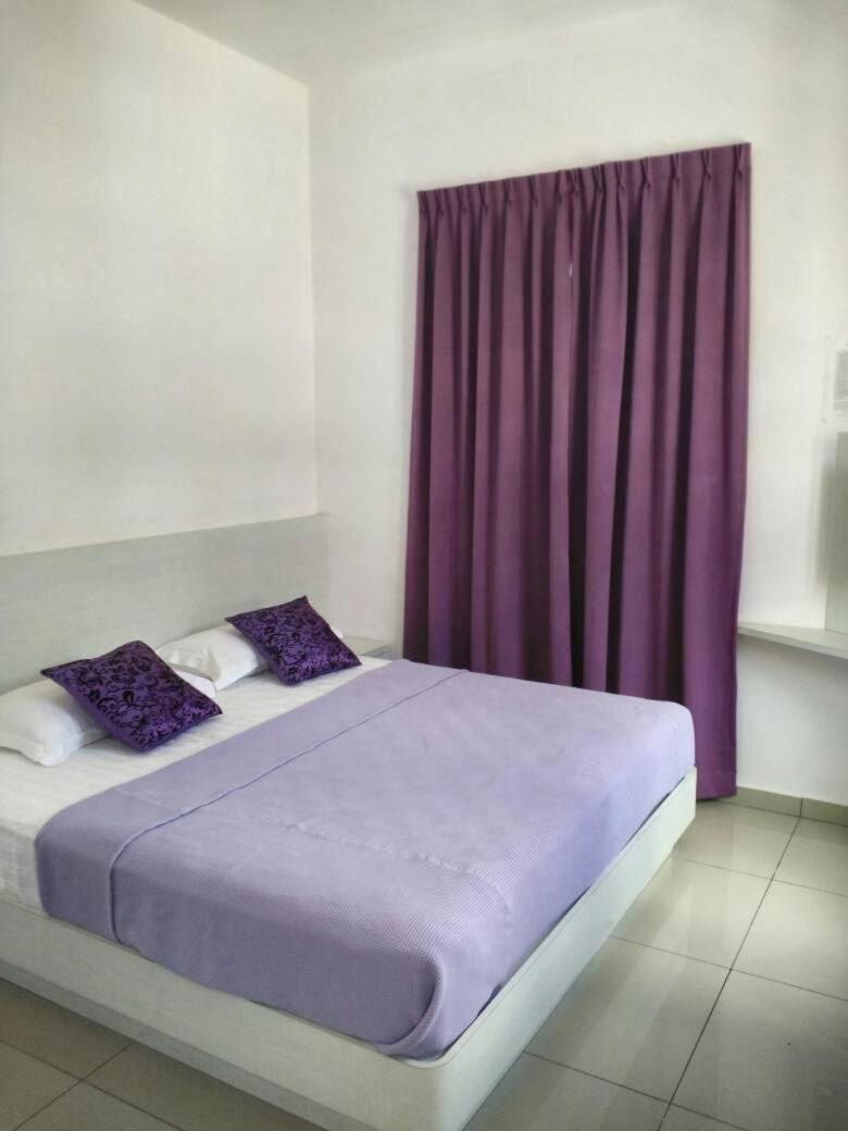 Lavender Riverside Hotel Malacca Extérieur photo